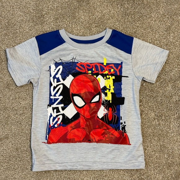 MARVEL SPIDER-MAN Gray Graphic T-Shirt Boys Size 5 - Picture 1 of 8